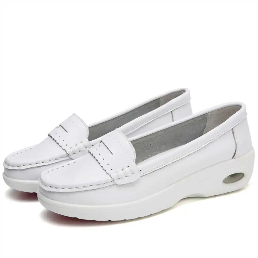 Thick Sole Slipon White Traine - Men'S Best Sneakers For Formal Wear recensione e prezzo
