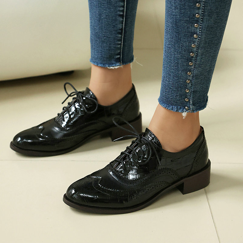 Women Stone Print Brogue Oxfor - Patent Leather Oxford recensione e prezzo