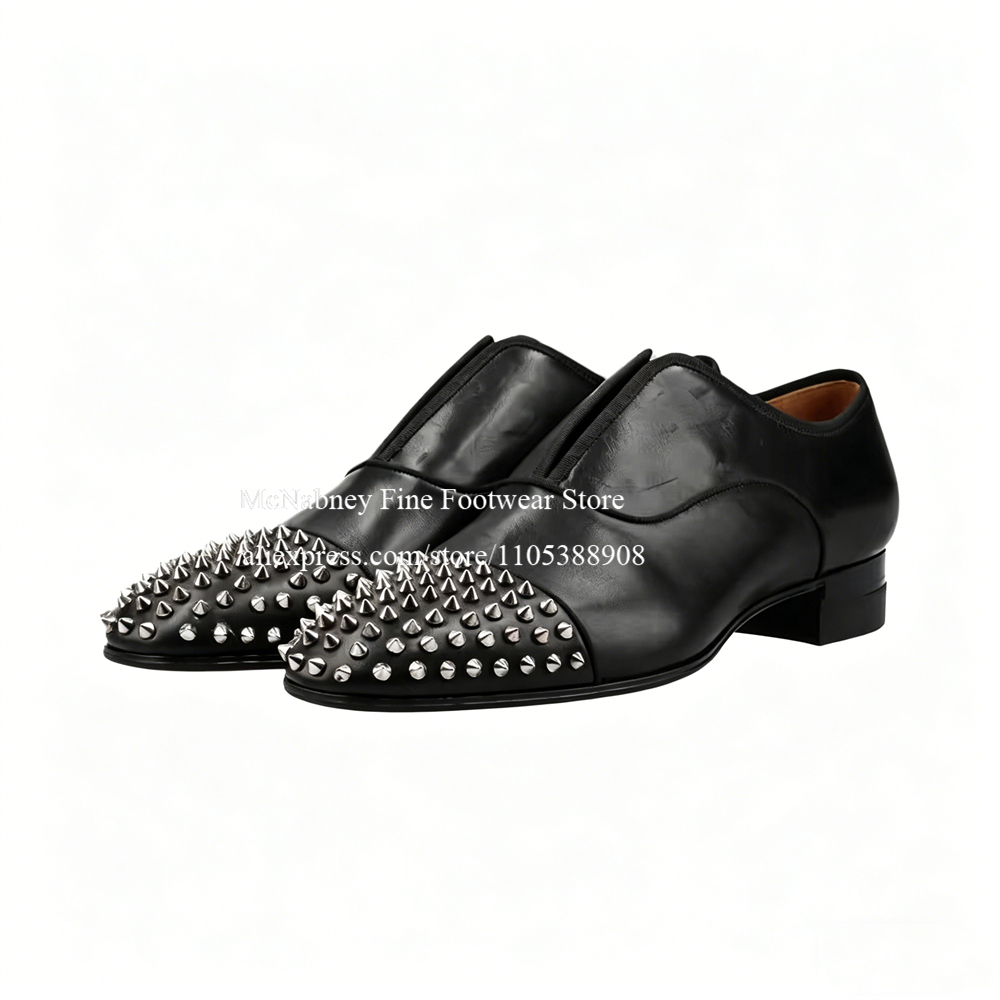 Spike Studs Leather Dress Shoe - Men Formal Party Wear Dress recensione e prezzo